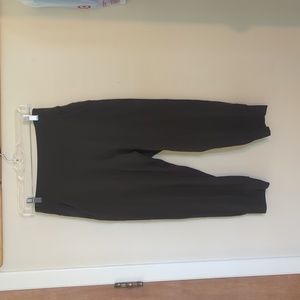 Lululemon Align Jogger Crop 23" / Dark Olive